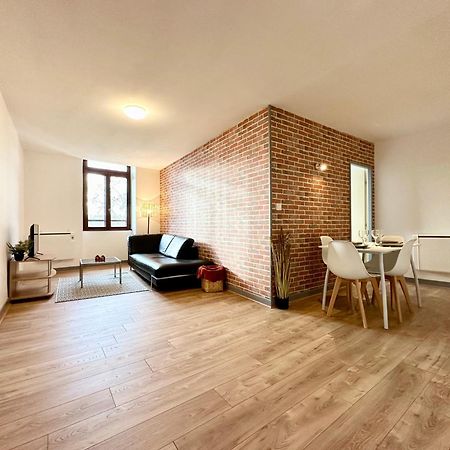 La Confluence - Vue Imprenable & Hyper Centre Apartment Mont-de-Marsan Exterior foto